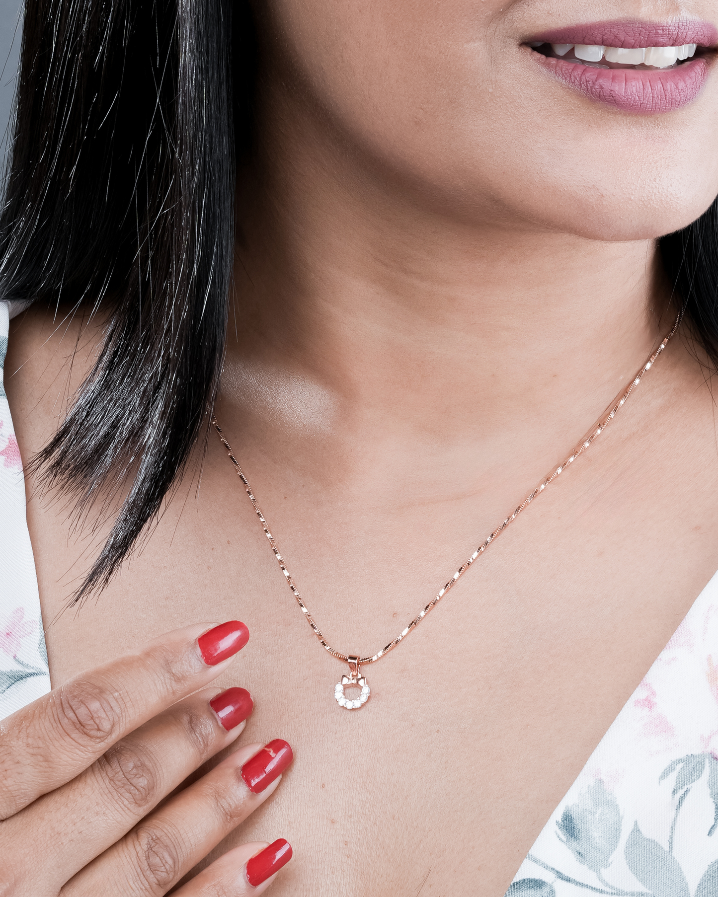 Elegant Gemstone Pendant