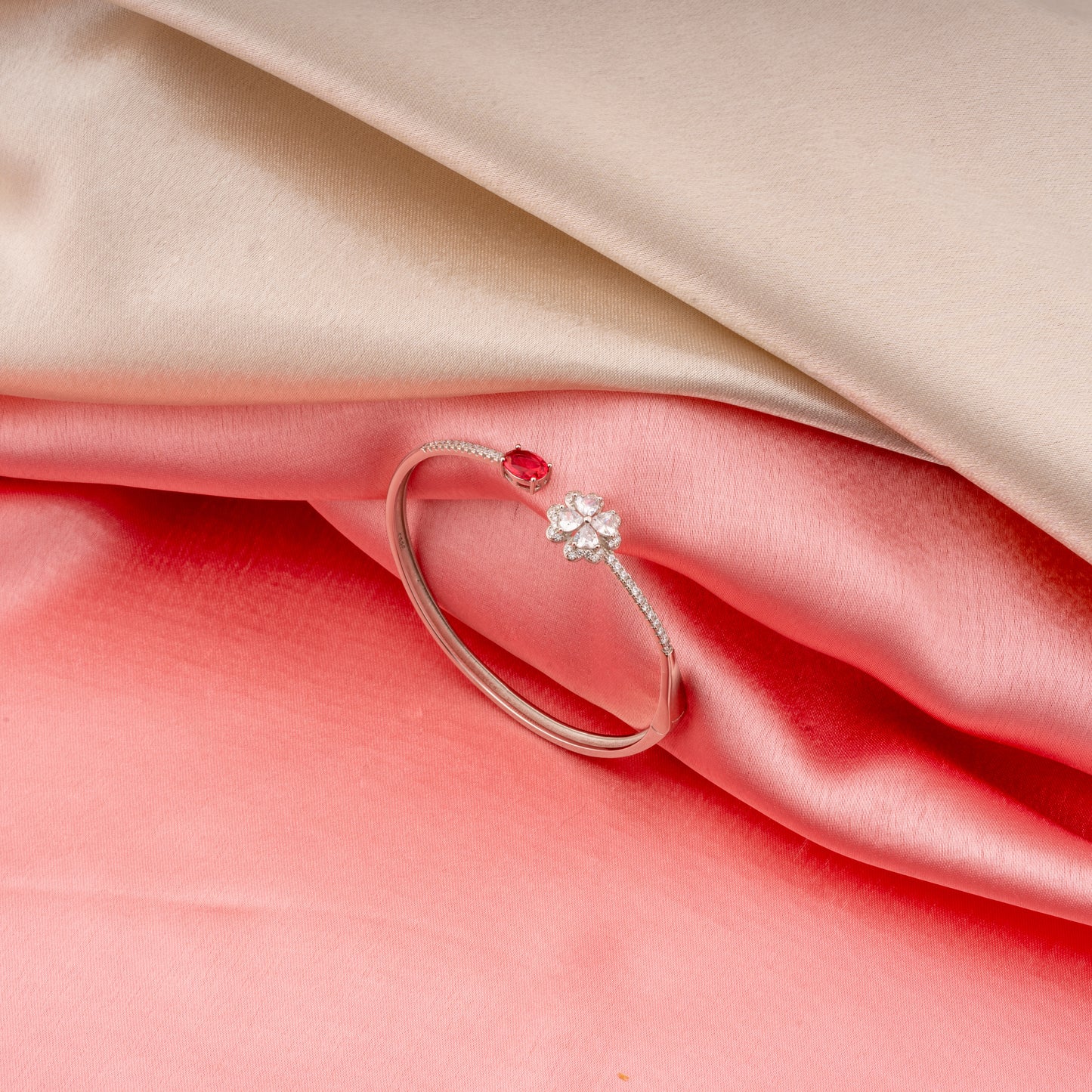 Sterling Silver Bracelet with pink