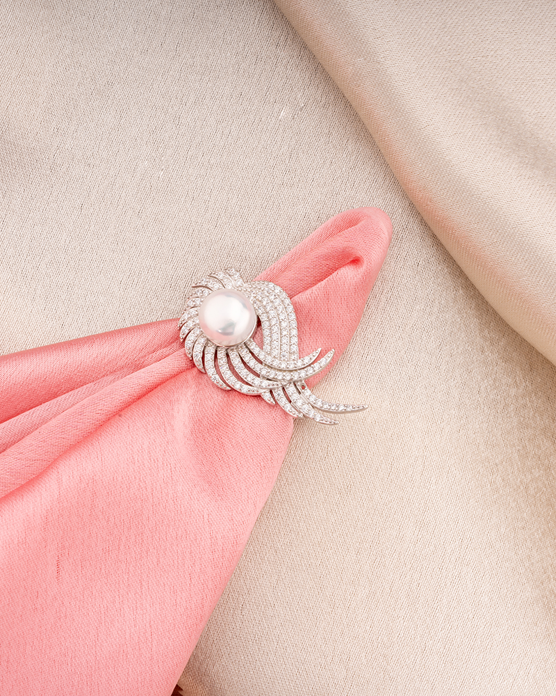 Minimalist Pearl Brooch