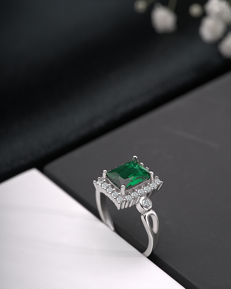Emerald & Blossom Silver Ring