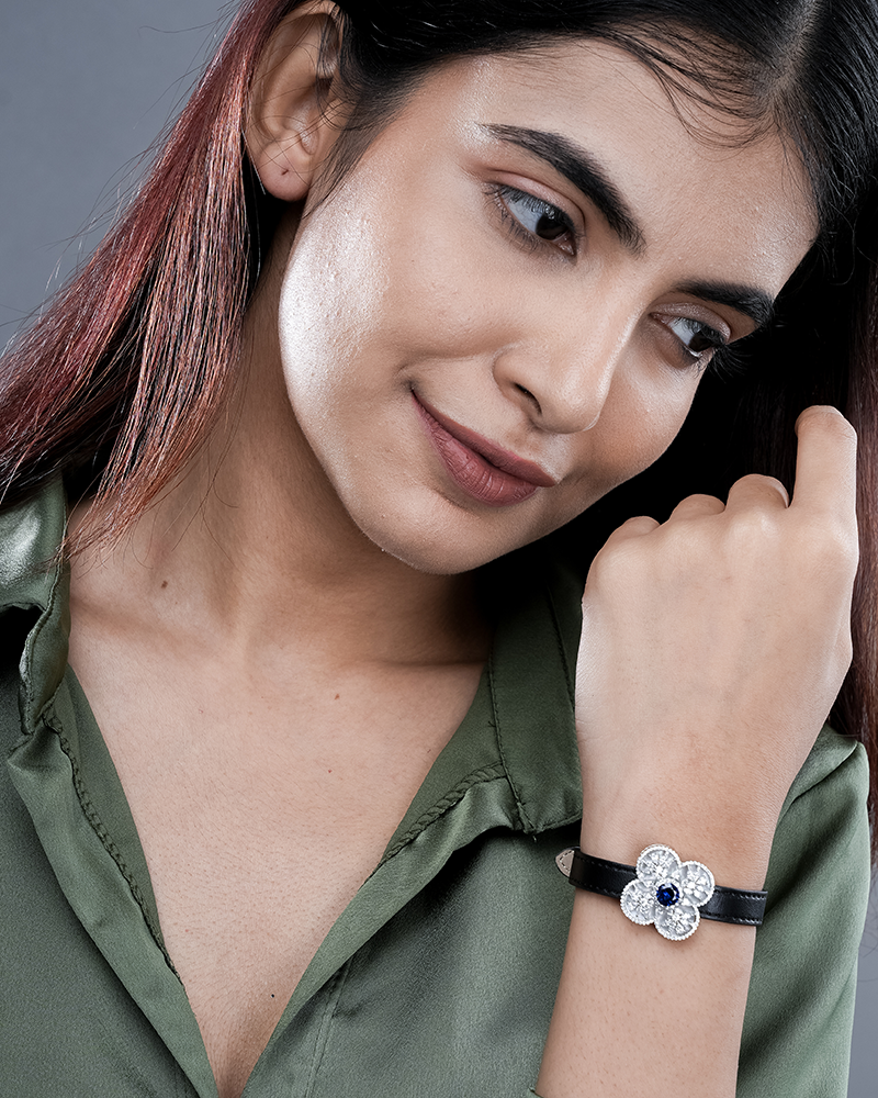 Silver Bracelet with Premium Design