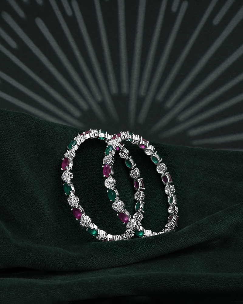 Classic Silver Bangle