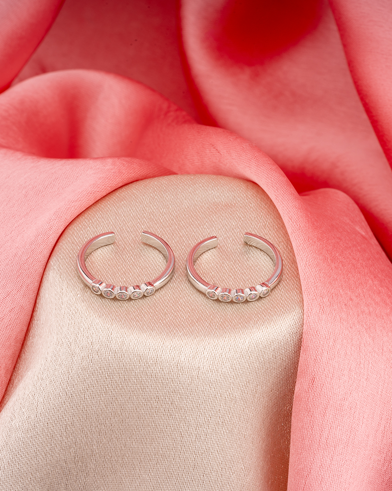 Sparkling Four White Elegance